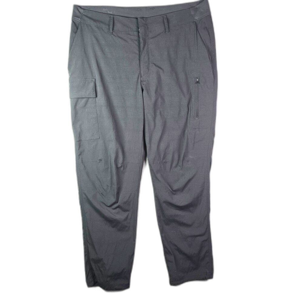 Athleta Trekkie Utility Cargo Pants Black 16 Nylon Stretch Hiking Gorpcore